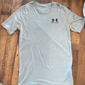 Under Armour Men's Heather Gray Short Sleeve Tee